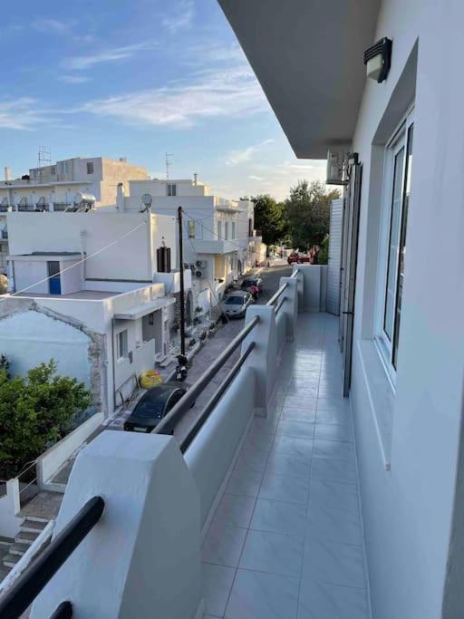 Downtown Tinos View Apartment Экстерьер фото